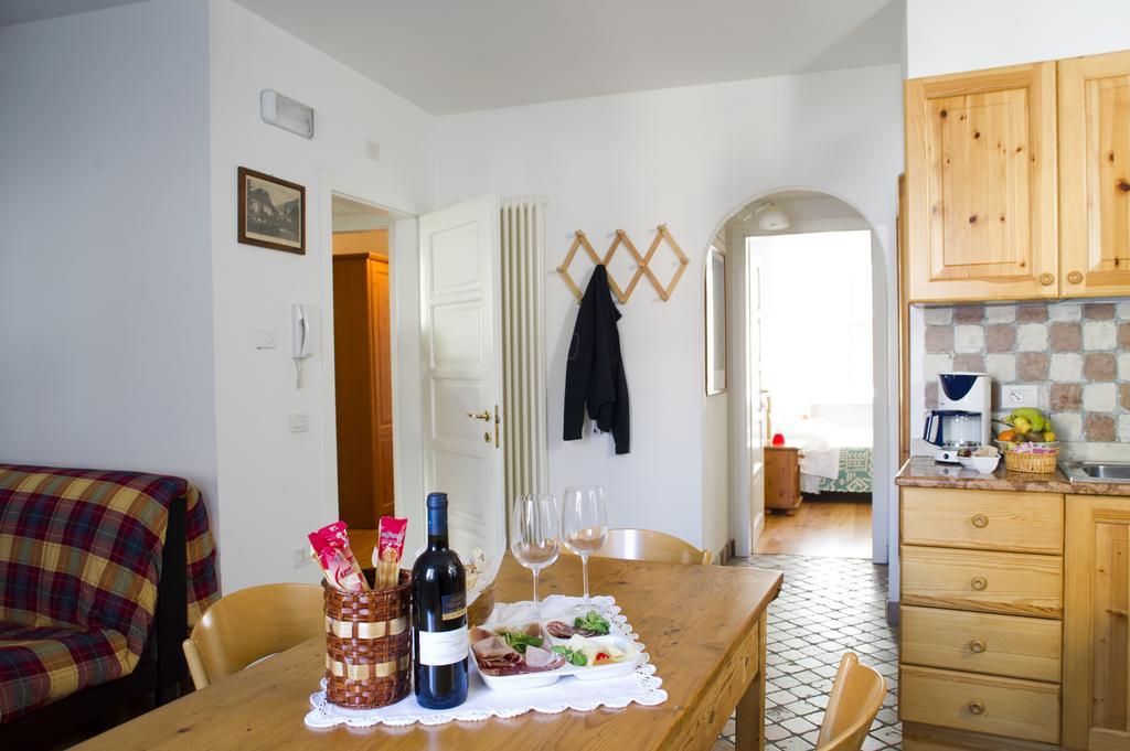 Hotel Sole Holiday Арко Екстер'єр фото