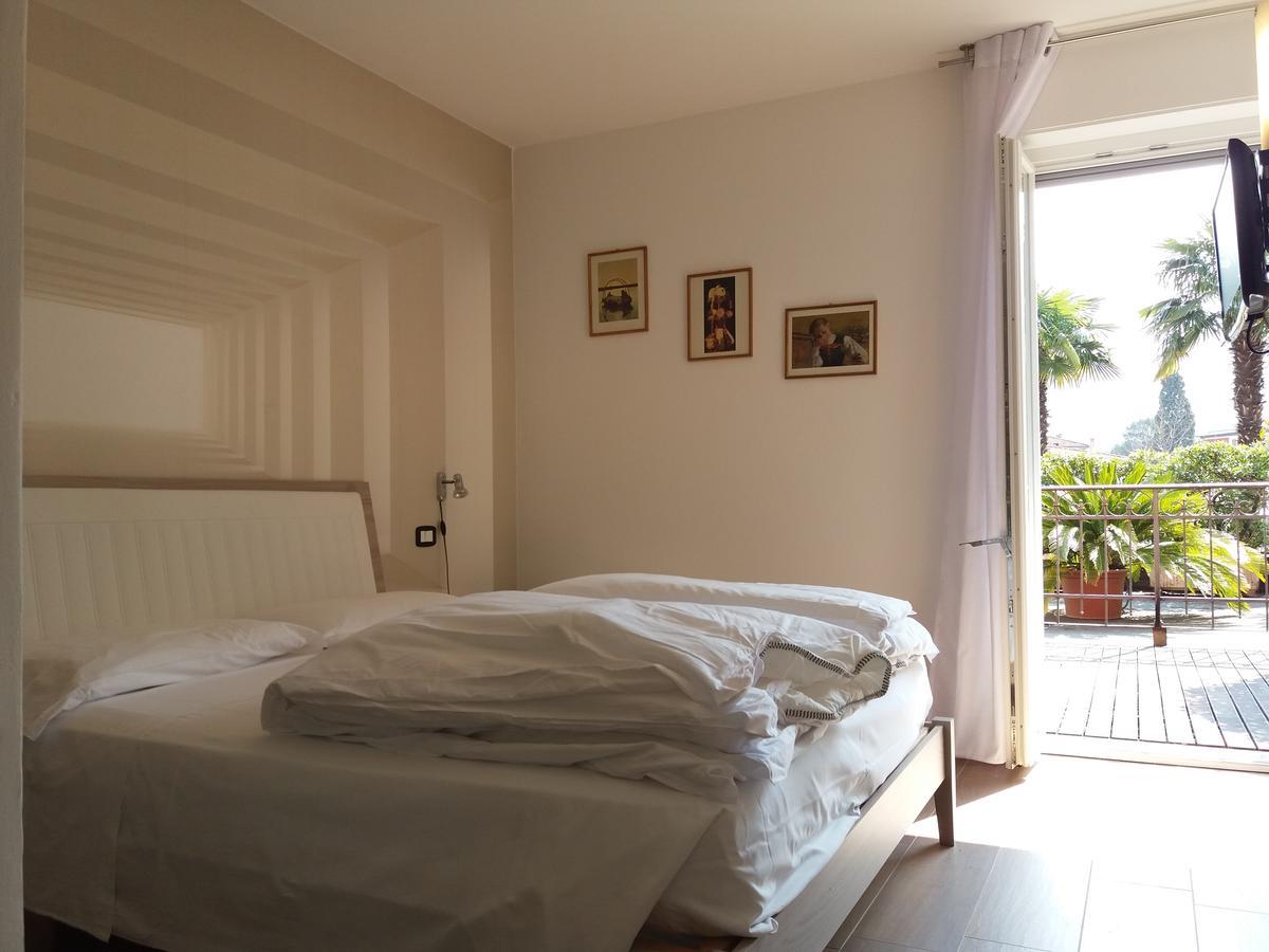 Hotel Sole Holiday Арко Екстер'єр фото